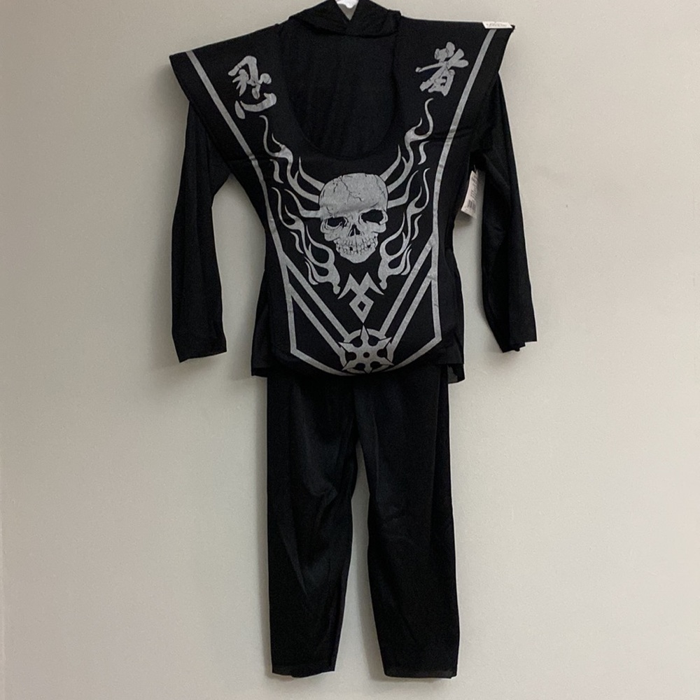 New! Skull Ninja boys Halloween costume size 4-6